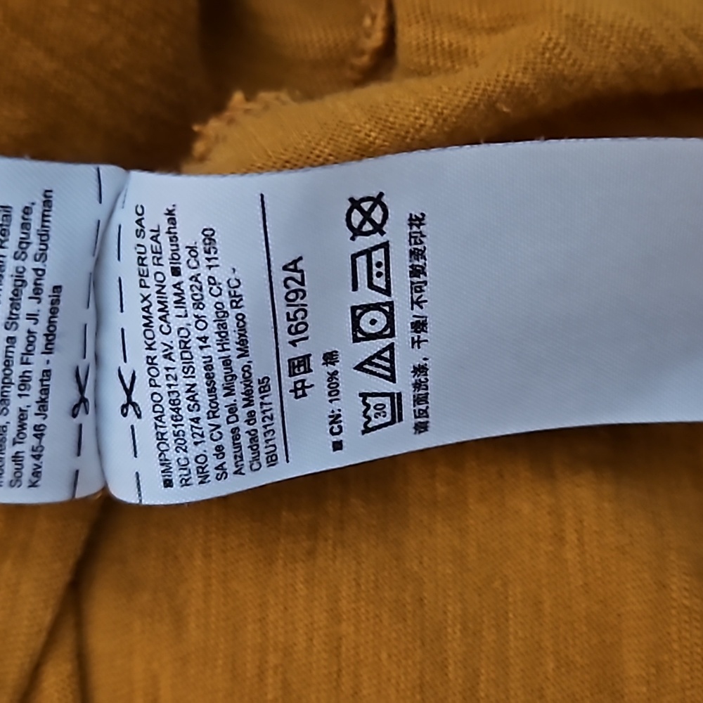 Old Navy Women's Mustard Yellow  “You Are Golden” Script T-Shirt - Size Medium - Picture 5 of 5